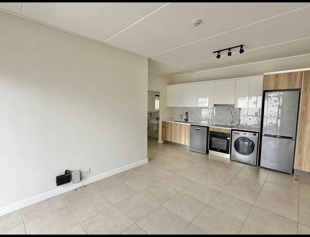 1 BEDROOM APARTMENT SOLD IN SANDOWN